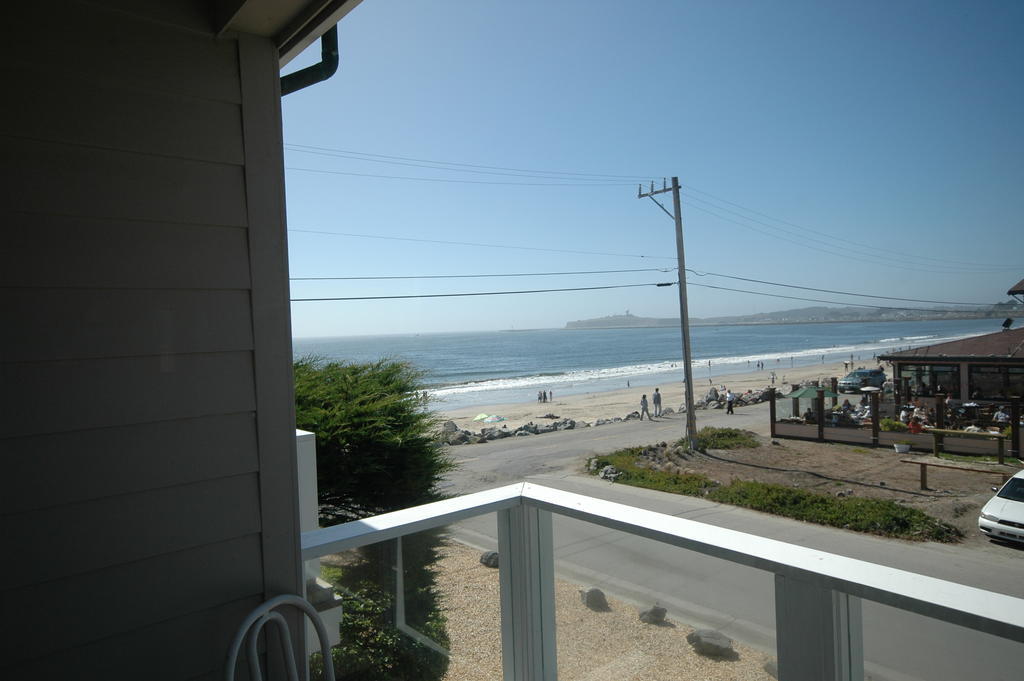 The Oceanfront Stay On Miramarbeach Hmb El Granada Room photo